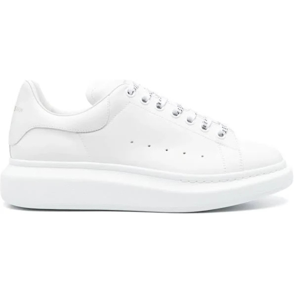 Oversized Sneaker Triple White