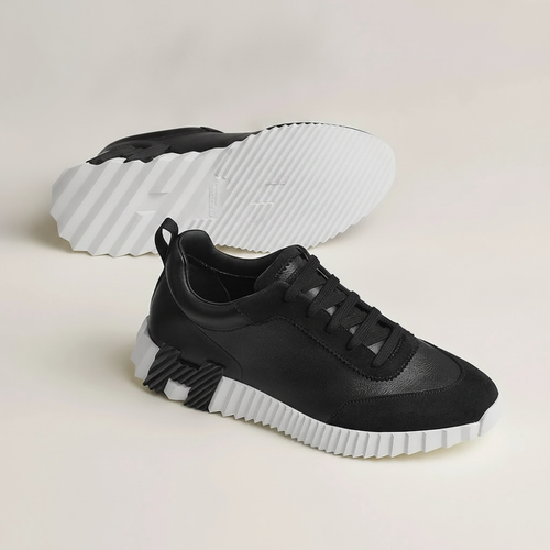 Bouncing Sneaker Black White